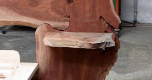 Letto Eucalipto in legno su misura artigianale